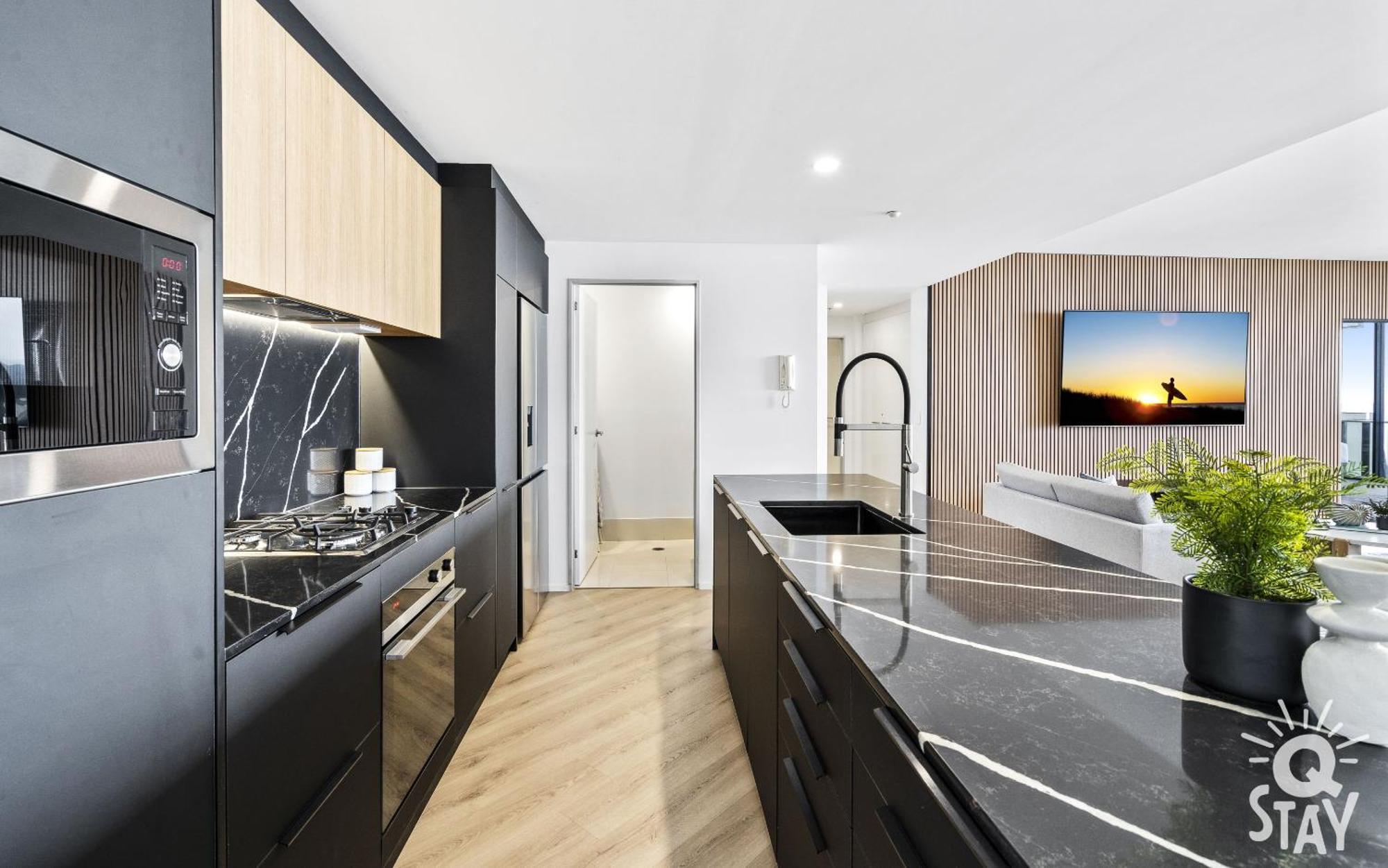 Circle On Cavill By Vaun Aparthotel Gold Coast Exterior photo